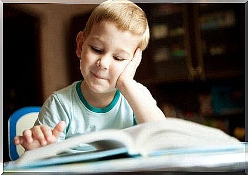 teach children to hate reading: children read and look happy