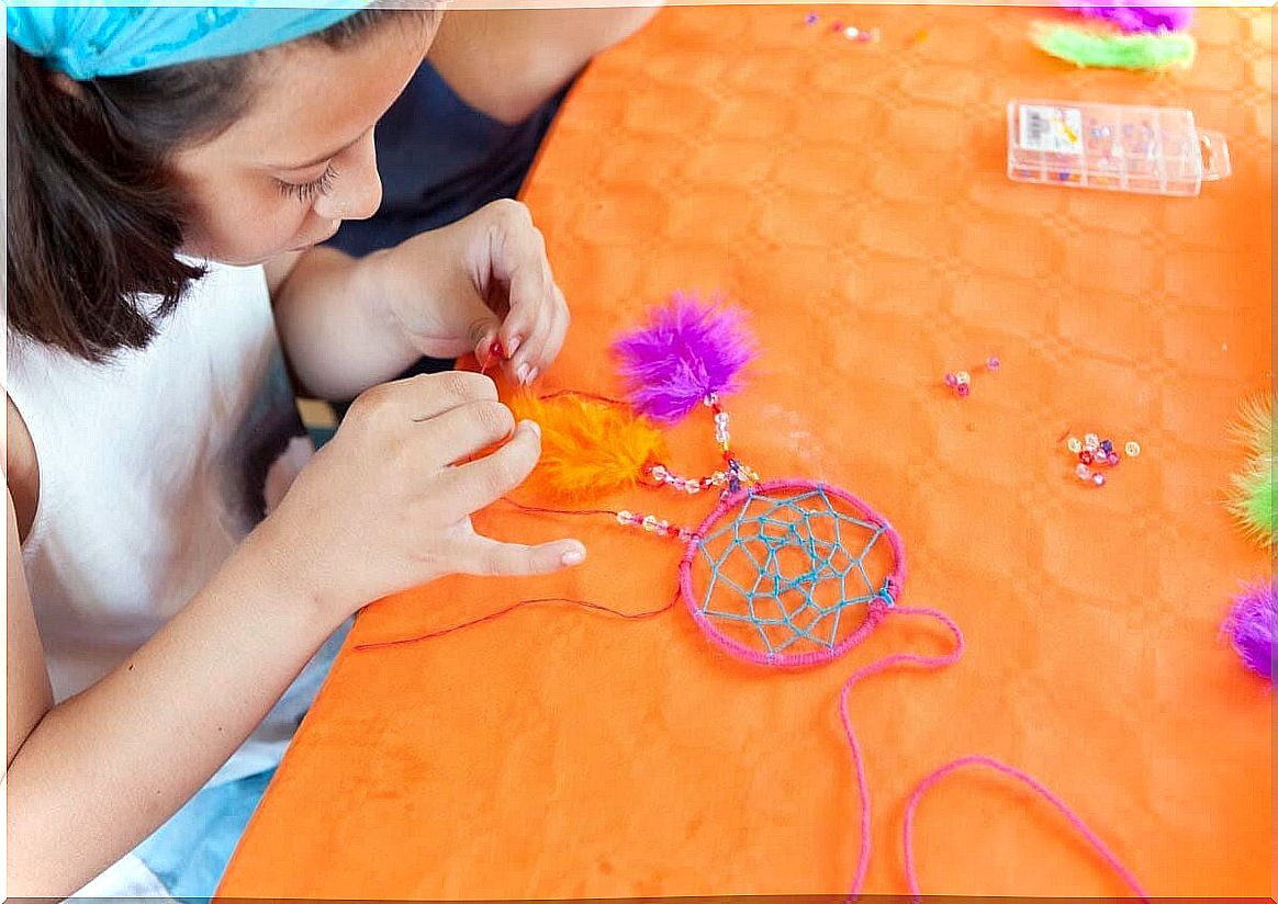 Dreamcatchers: their origin and significance