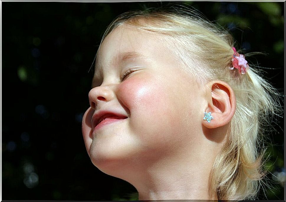 Ear piercing for children: what is the best age?