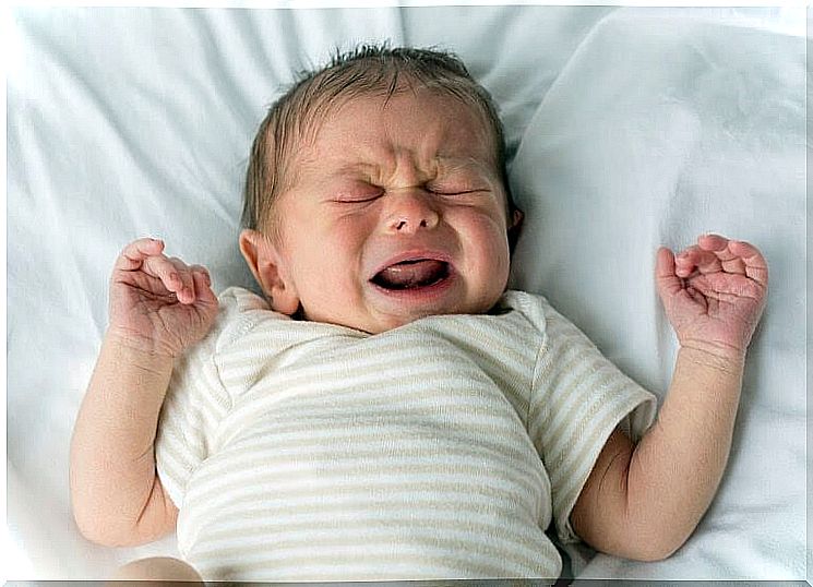 baby suffers from colic