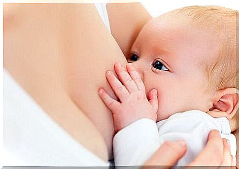 What are the best breastfeeding positions?