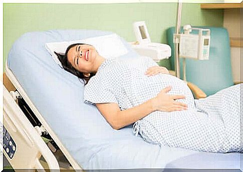 Pregnant woman in pain